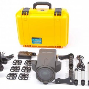 Готовый комплект для подводной видеосъемки: бокс, видеокамера, широкоугольный конвектор, армы, зажимы, два фонаря, кейс для транспортровки