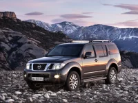 Nissan_Pathfinder_pic_74928.webp