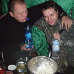 ты меня уважаешь?
 вопрос "родственника" к "садко". десногорск
