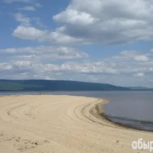 пляж оз. Баунт