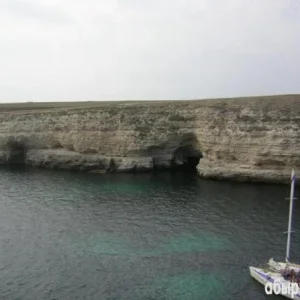 Крым, Тарханкут, там где Пиратов 20-го века снимали)