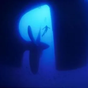689 RU 17