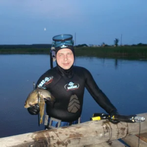 Апрель 2010г.
Линь-0,7кг.