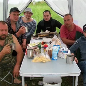 Много другоф