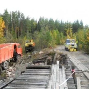 вот так падают грузовички...