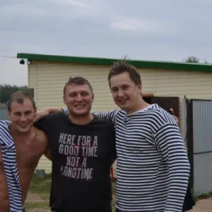 Ну а здесь видно что некоторые уже приехали)