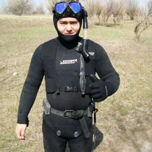 В запас ушла маска Эсклапез2 с просветлёнкой,но всёравно её не брошу потамучто она хорошая