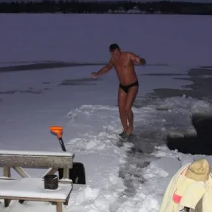 после парилки в прорубь