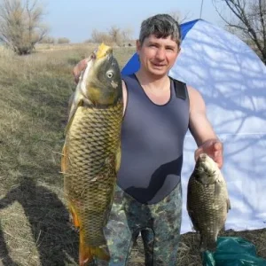 SAM 1577 первый сазан