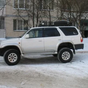 далее