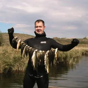 Вот в костюмчике и понырять теперь по боле можно....