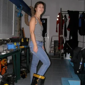 Примерила "бошмачек".