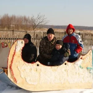 Такие большие а все туда