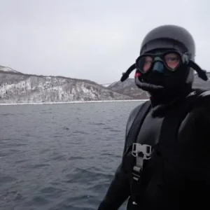 DSC04143
На подводной скале
