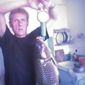 post 12218 0 34360100 1296914700 thumb
Самый крупный сазанчик и трофей в 2006 году. 5-ый трофей в моей практике ПО, сентябрь, 2 число (котлованы).
