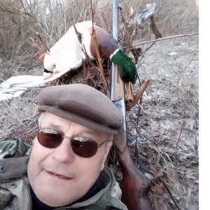 На весенней.