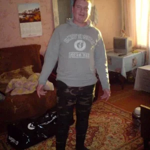 предусмотрительно оделся дома =)