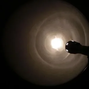 стена с растояния 30см
по паспорту время работы 9 часов