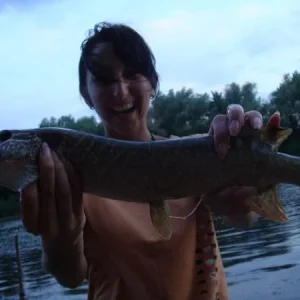 Астрахань 2010 ( МоЯ Анет, и ею выловленная первая в жизни Щука )