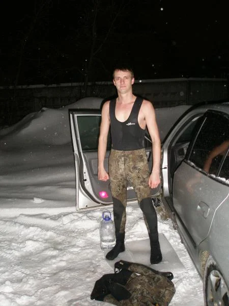 31.12.2010 г 02 00 час. переодевалка, круче токак когда обратно (-15 гр)