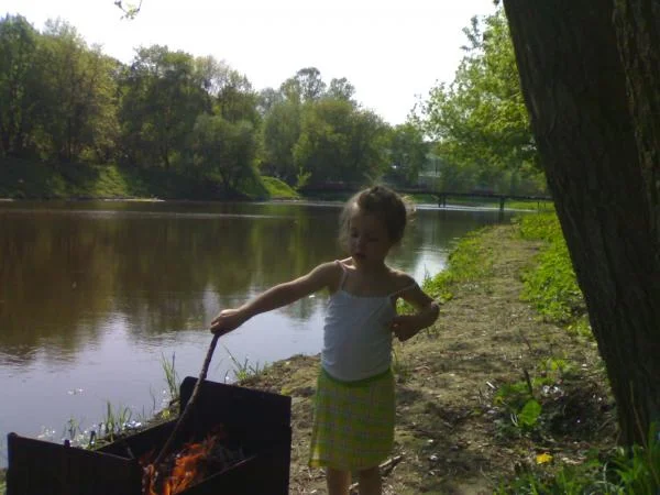 дочка ,на клязьме май2008