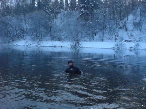 йа в воде =)