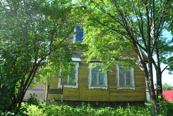Лицевая сторона дома
