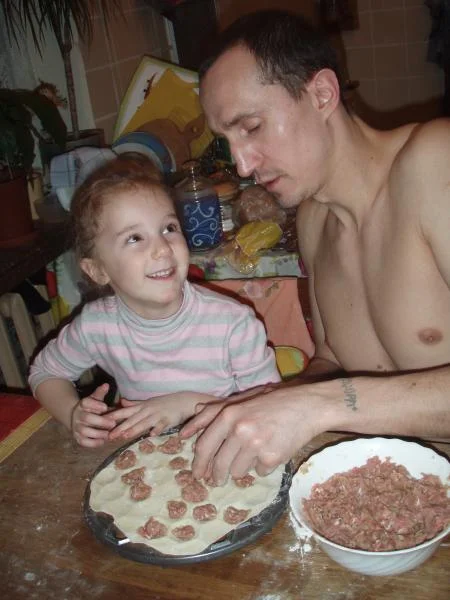 мы не только ласты умеем делать и с парашютом прыгать..!