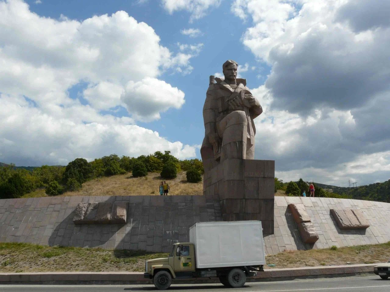 Новорос