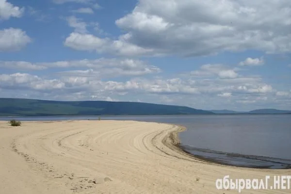 пляж оз. Баунт