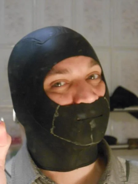 Подбородок сделал более эргономичным.