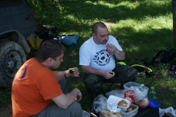 Подвохи кушают