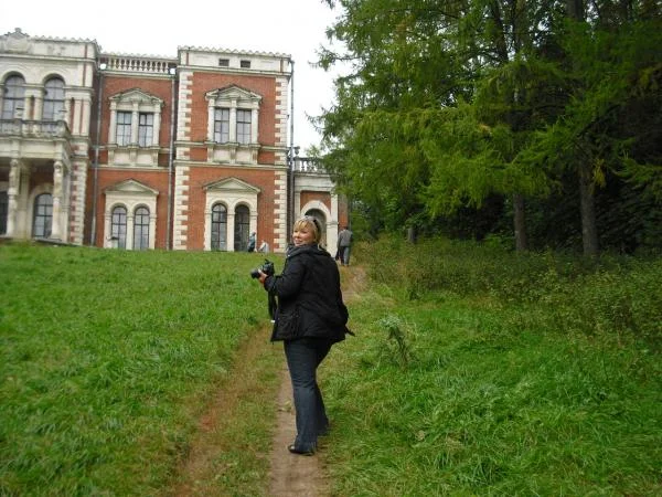 рядом с усадьбой в Быково.. сентябрь 2009