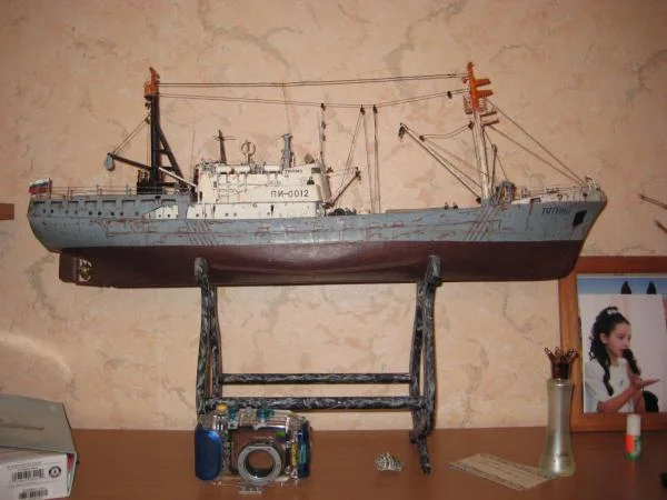 СРТМ-800. На стапеле.