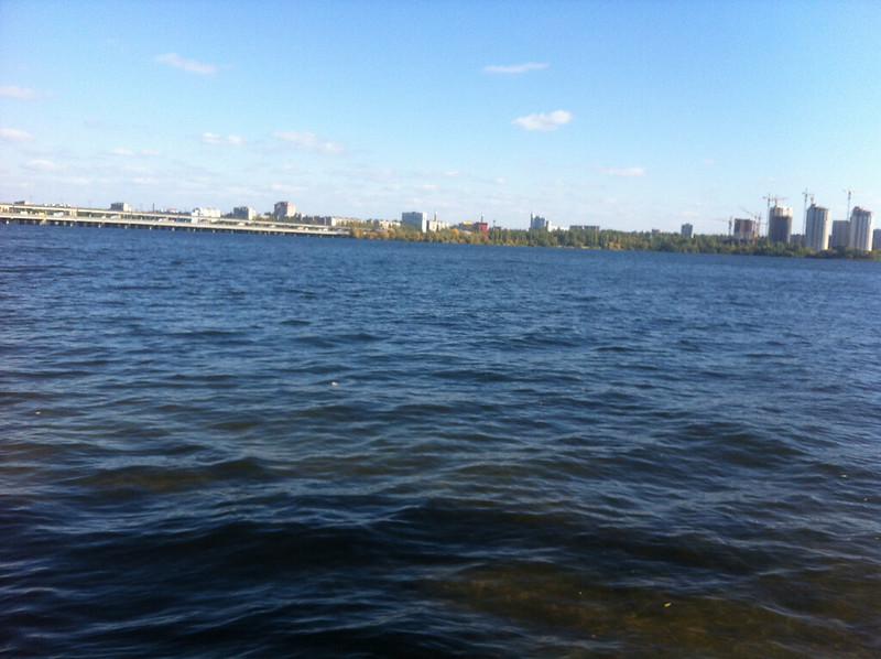 15488145505_87d5f3ace2_c.jpg