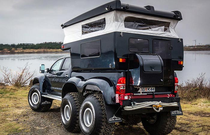 arctic-trucks-02.jpg