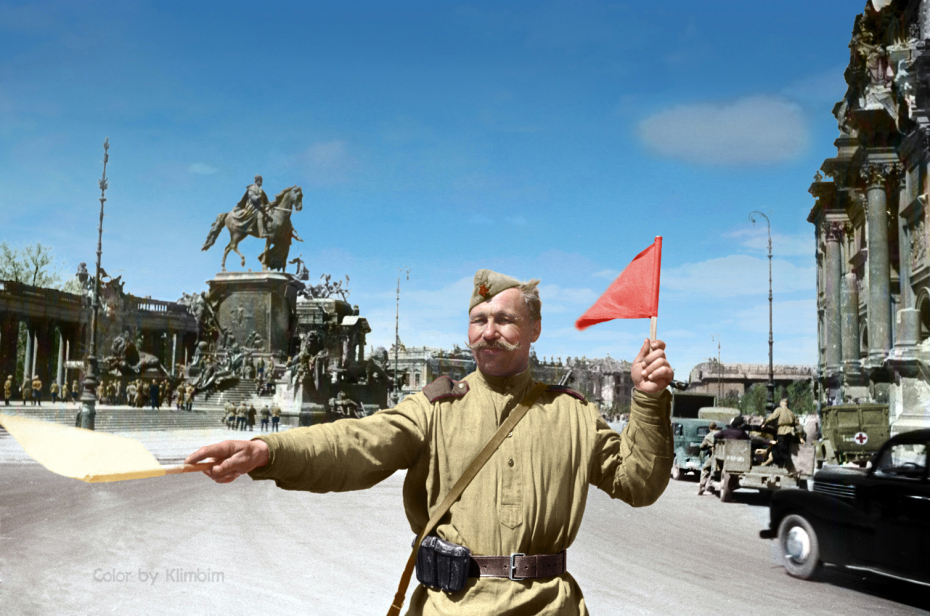 berlin19452%20%281%29.jpg