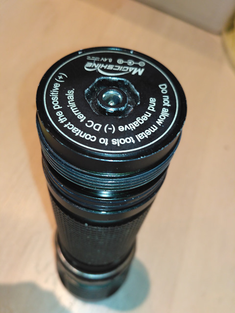 21ba651s-480.jpg