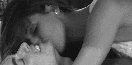 tumblr_mgh68q24v41rqbsodo1_500.gif
