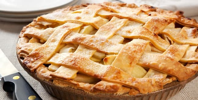 YAblochnyj-pirog-min.jpg