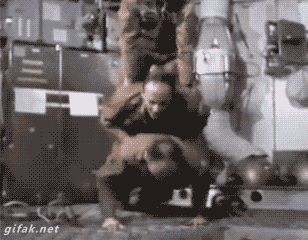 tumblr_nfmywn9AXm1s2yegdo1_400.gif
