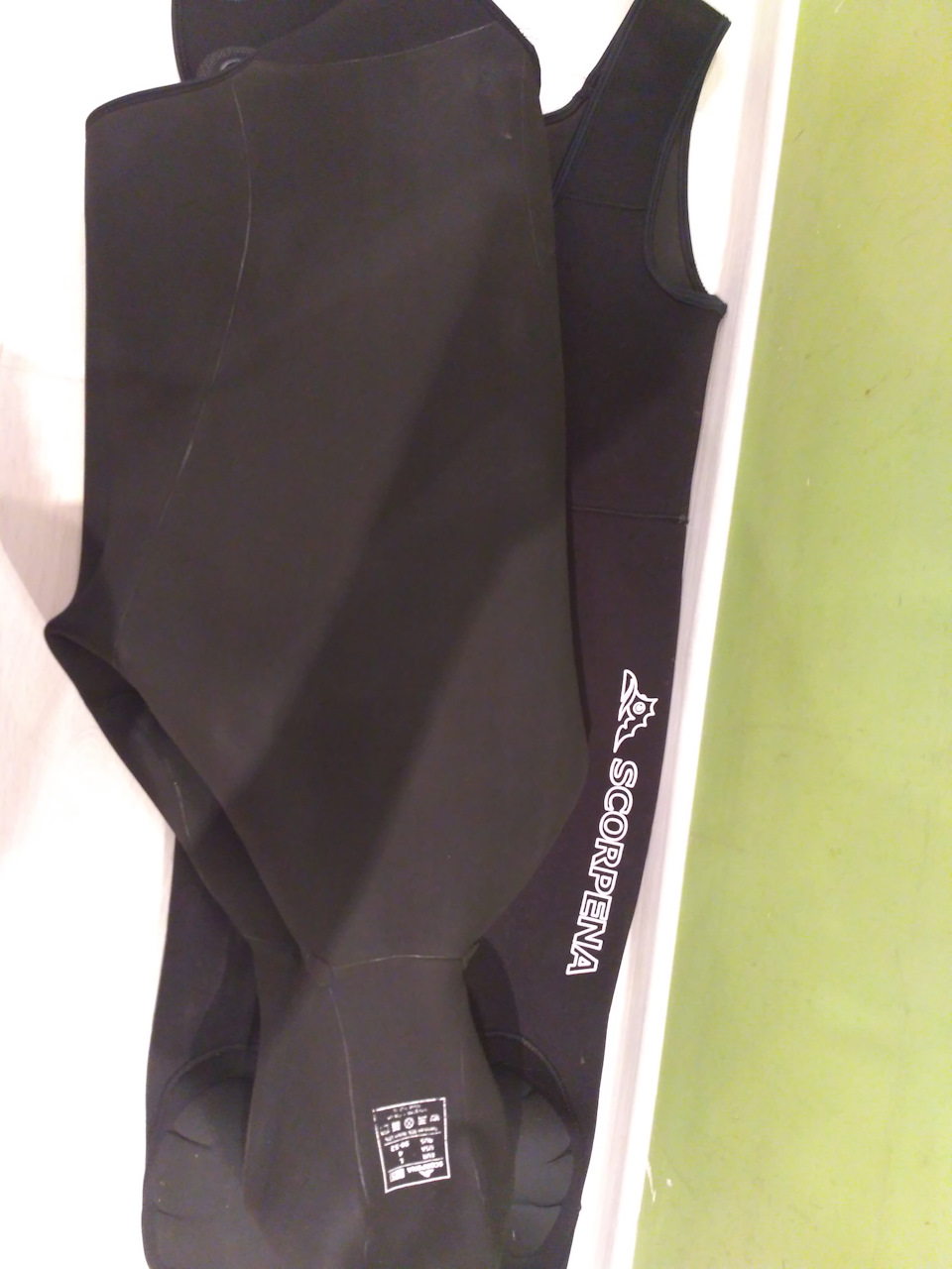 ad9ee39s-960.jpg