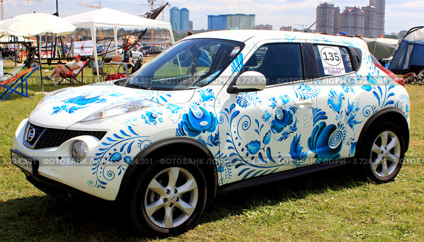 avtomobilraskrashennyi-pod-gzhel-0003724301-preview.jpg