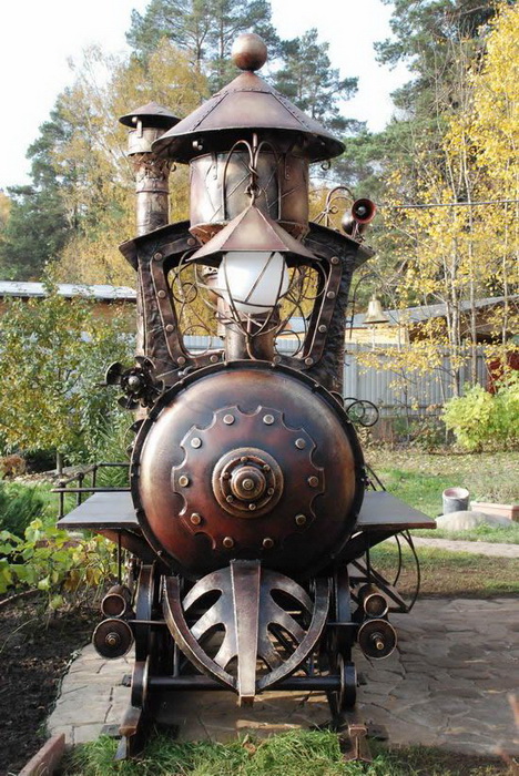 steampunk-locomotive-grill-4.jpg